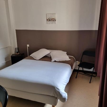Hotel Du Commerce Terres-de-Caux Eksteriør billede
